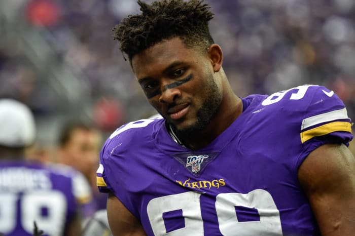 Vikings defensive end Danielle Hunter (99) looks on during the game against the Oakland Raiders at U.S. Bank Stadium.